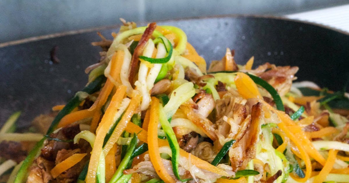 COMFORT BITES BLOG Pulled Pork and Zoodles (AIP)