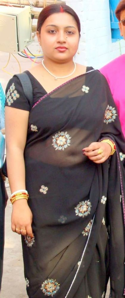 High Class Call Aunty In Saree Andhra Sexy Aunties 