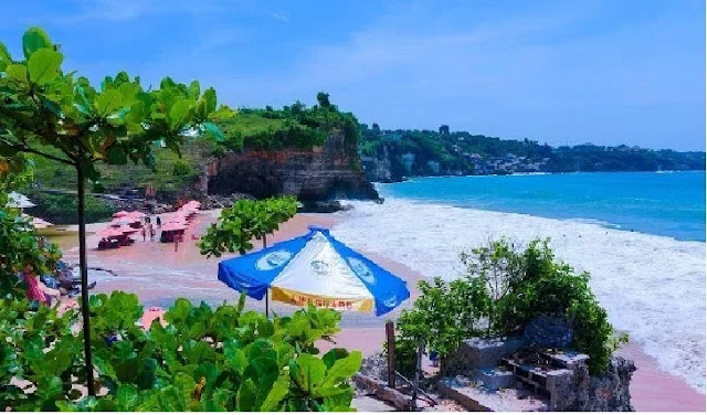 9. Pantai Dreamland - Bali 9. Pantai Dreamland - Bali