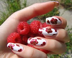   White Nail Art with Red Flowers