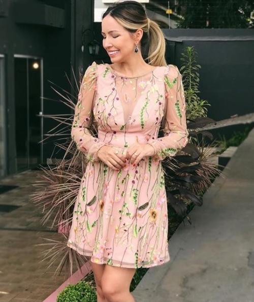 vestido de festa curto tule bordado floral vestido de festa curto tule bordado floral