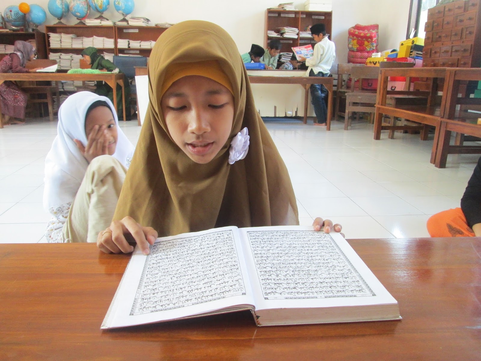 klumutan contoh laporan kegiatan pondok Romadlon