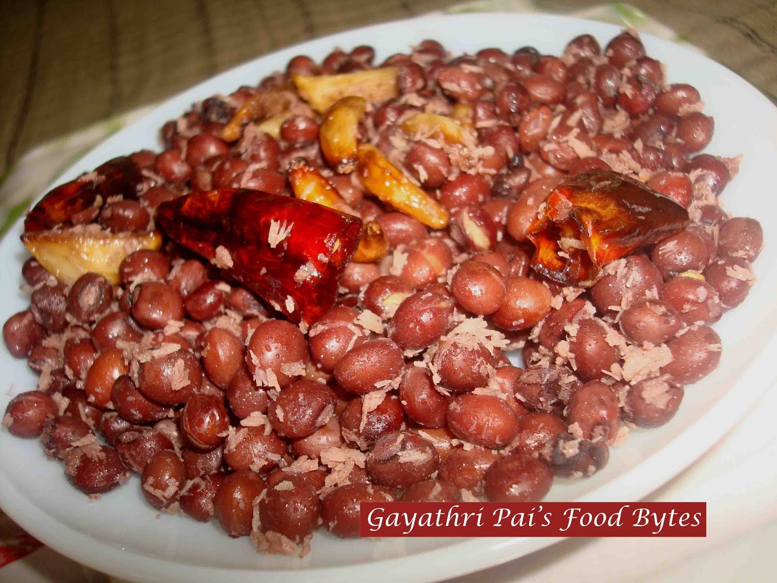 Gayathri Pai's Food Bytes Kali Tori Upkari Black Pigeon Peas Bhaji.