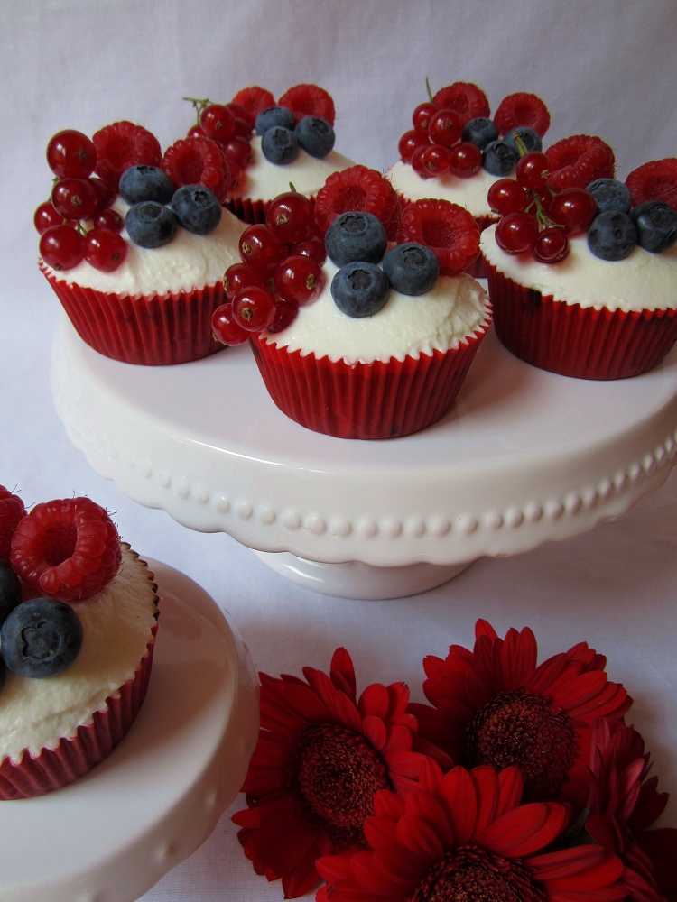 Buttermilch-Beeren-Cupcakes 3