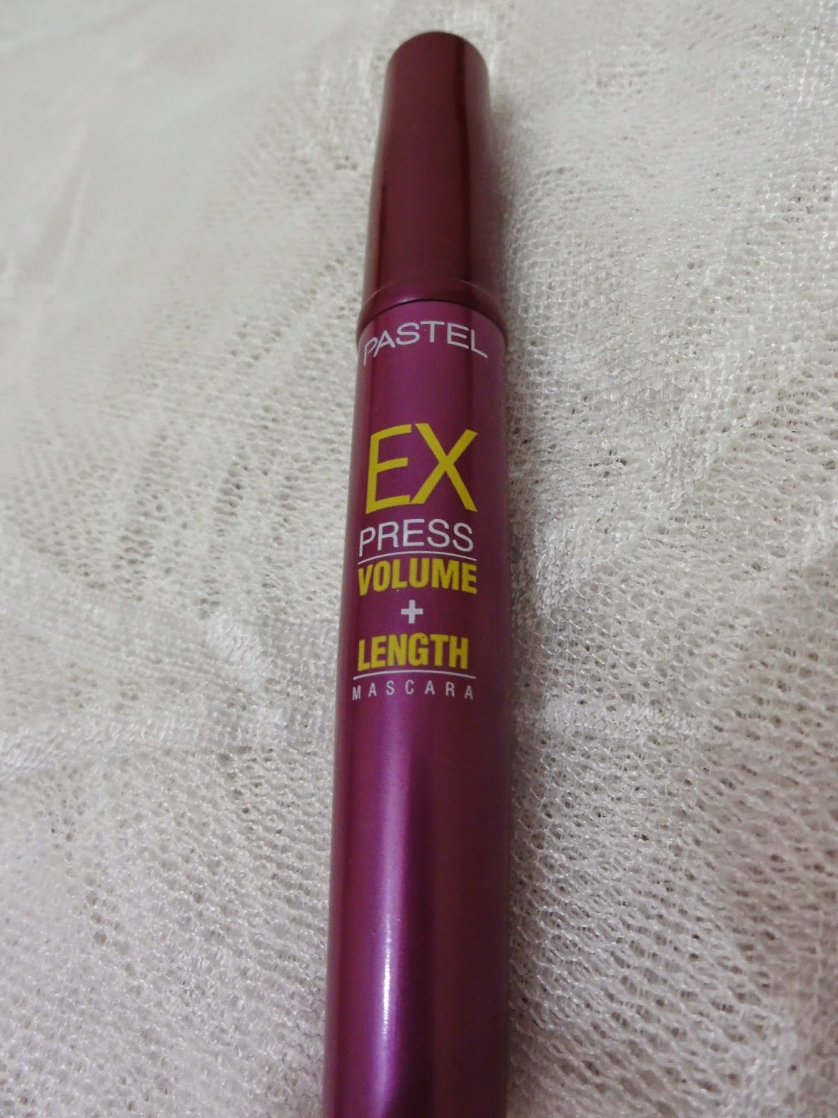 Özgüllük Bir Makyaj Post'u ( Benri Bebek Temizleme Pamuğu, Pastel