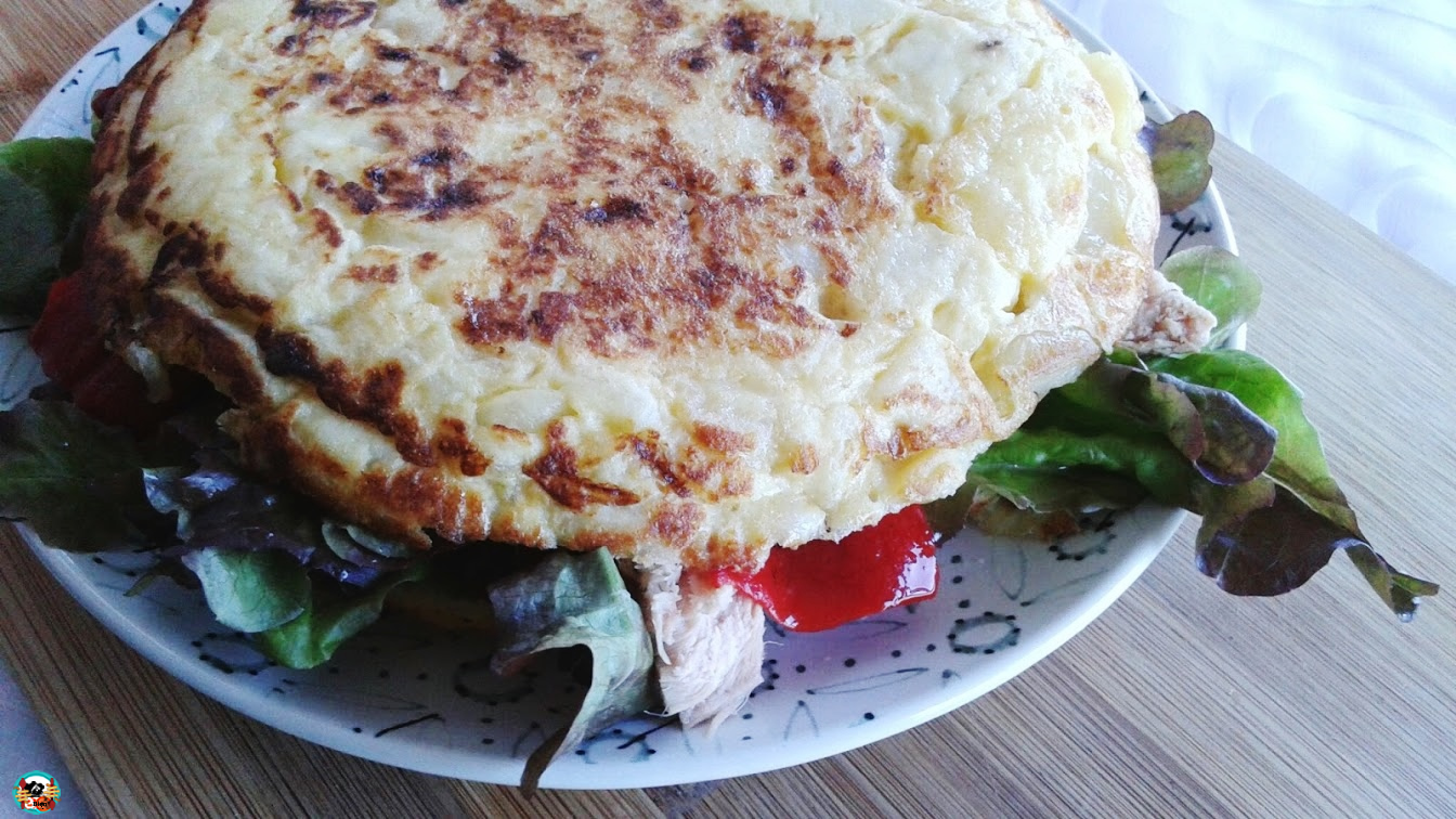 Tortilla Española rellena de atún ¡Huele Bien!