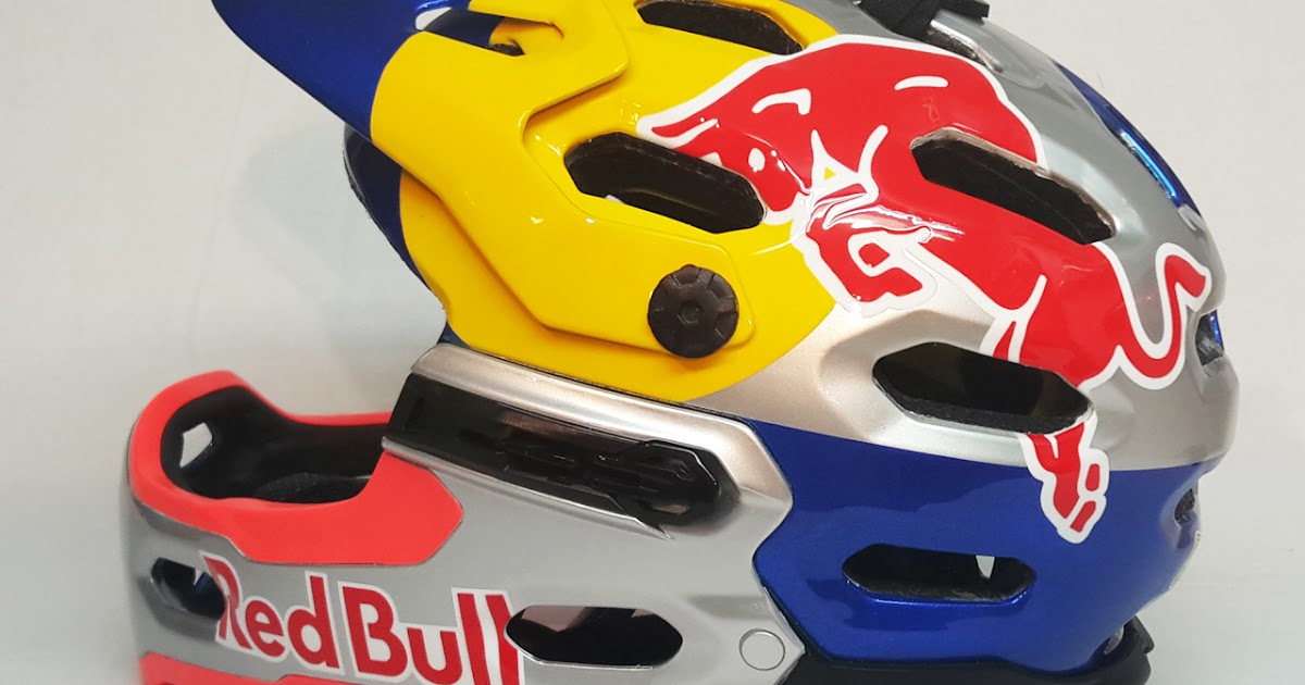 AEROGRAFIE Mau Design Red Bull Helmet Bike