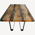 Ingeniosa mesa de madera y resina.