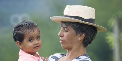 People bebe grandmother faces family happy, by CESAR AUGUSTO RAMIREZ VALLEJO on Pixabay Image: People bebe grandmother faces family happy, by CESAR AUGUSTO RAMIREZ VALLEJO on Pixabay