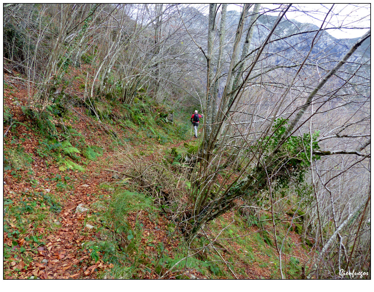 Caleyando con Cienfuegos Circular a la Sierra de Pigüeña