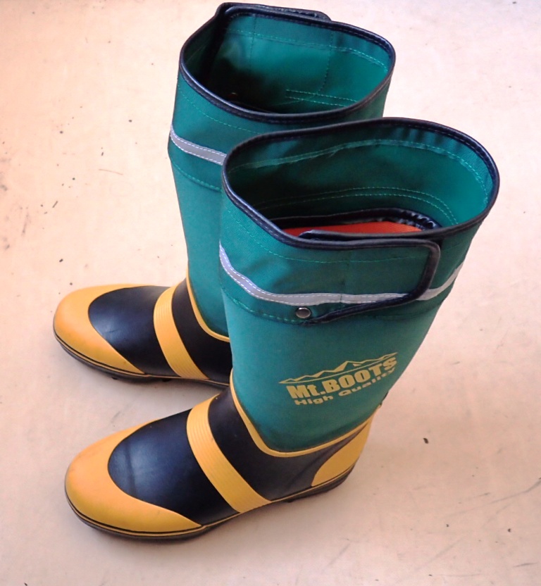 ミツウマ 岩礁80NS スパイク付長靴 27cm 長靴 ： 通販・価格比較 [最