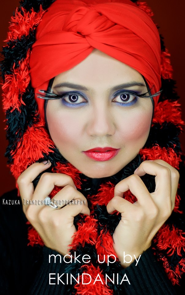 MAKE UP PHOTOSHOOT STUDIO BY DANIA BRIDAL BUTIK PENGANTIN DANIA