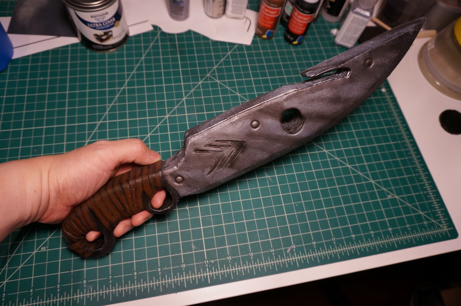 nerdy views Destiny Hunter Knife Project