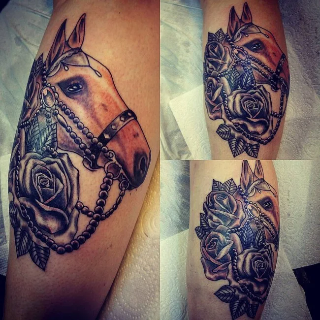 fotos de tatuajes de caballos para mujeres