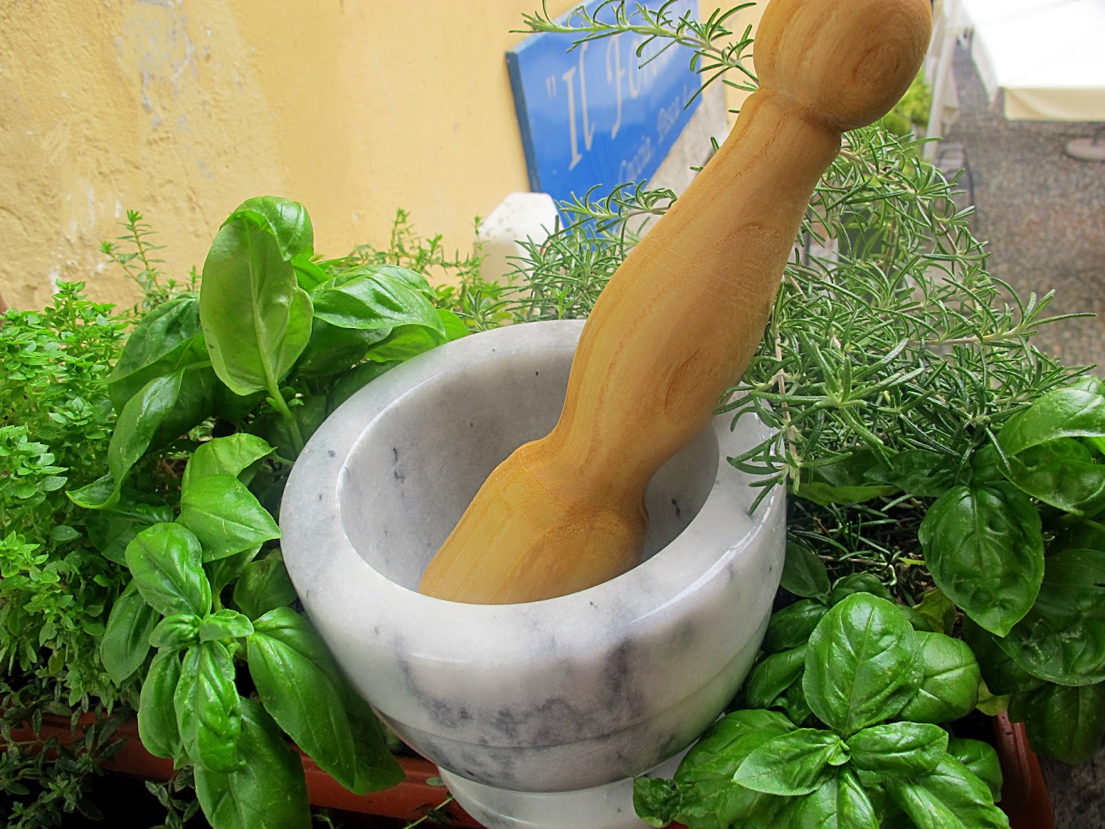 Tentazioni di gusto Il "mio" pesto di basilico