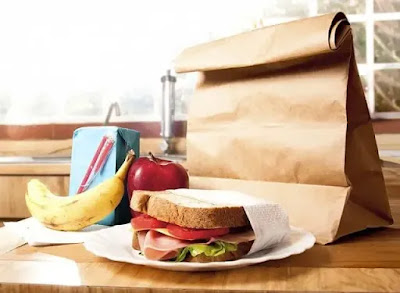 The Benefits of a Brown Bag Lunch The Benefits of a Brown Bag Lunch