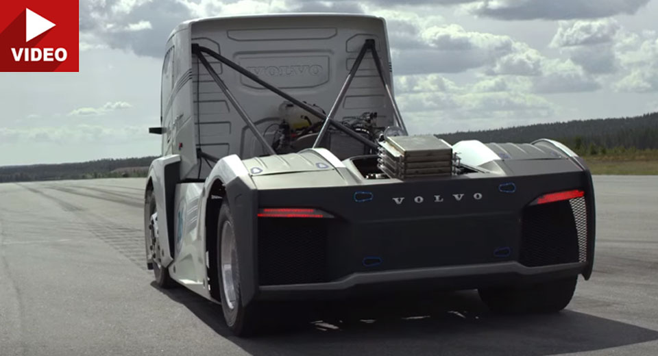 Volvo's 2400hp Iron Knight Breaks Truck Speed Records