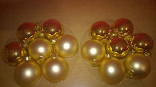 Weihnachtsglaskugeln 6 cm.
