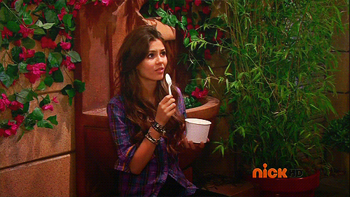 tumblr_m4y12aLjOf1rq82fy.gif