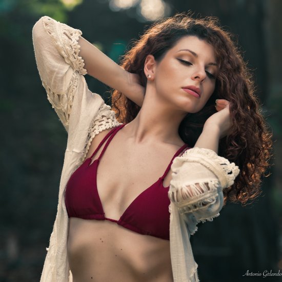 As belas modelos de cabelos encaracolados na fotografia fashion de Antonio Girlando Antonio Girlando 500px arte fotografia mulheres modelos fashion cabelos encaracolados