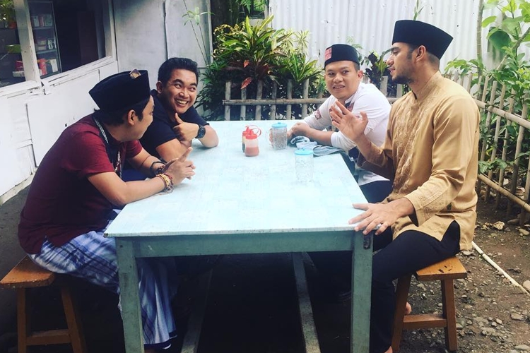 Wali Isi Bulan Ramadhan Dengan Bermain Sinetron Wali Isi Bulan Ramadhan Dengan Bermain Sinetron