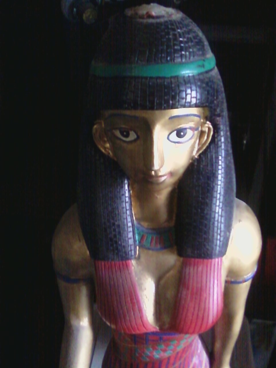 DJ Carl Hamm's Blog ***** Some cool plaster statues based on Egyptian Hieroglyphics that