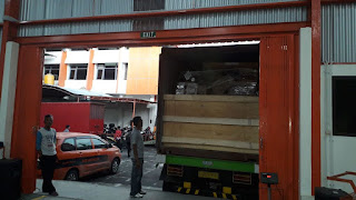 Undername Import-Door to Door-USA-Hungary-Surabaya to Pulau Bali