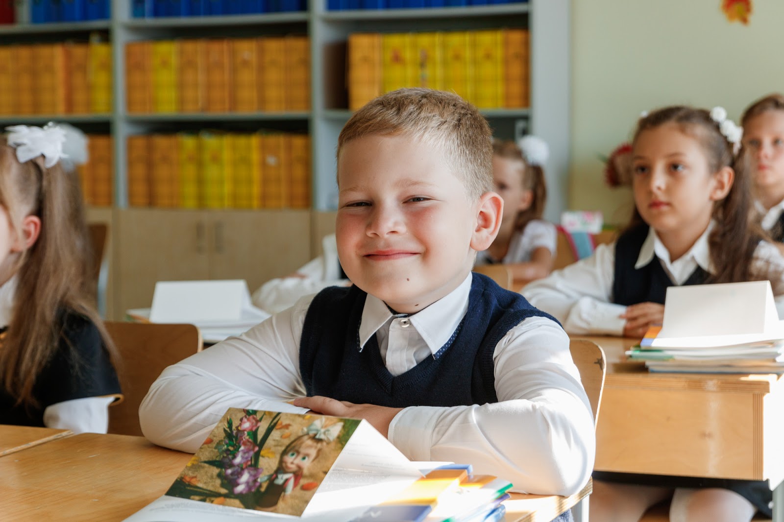 Ваша ученица. Спасибо учителю. Лучший ученик школы. Спасибо вам за знания. Спасибо учителю.