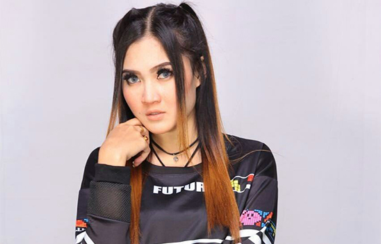 Lirik Rasa Yang Tersimpan - Nella Kharisma Lirik Rasa Yang Tersimpan - Nella Kharisma
