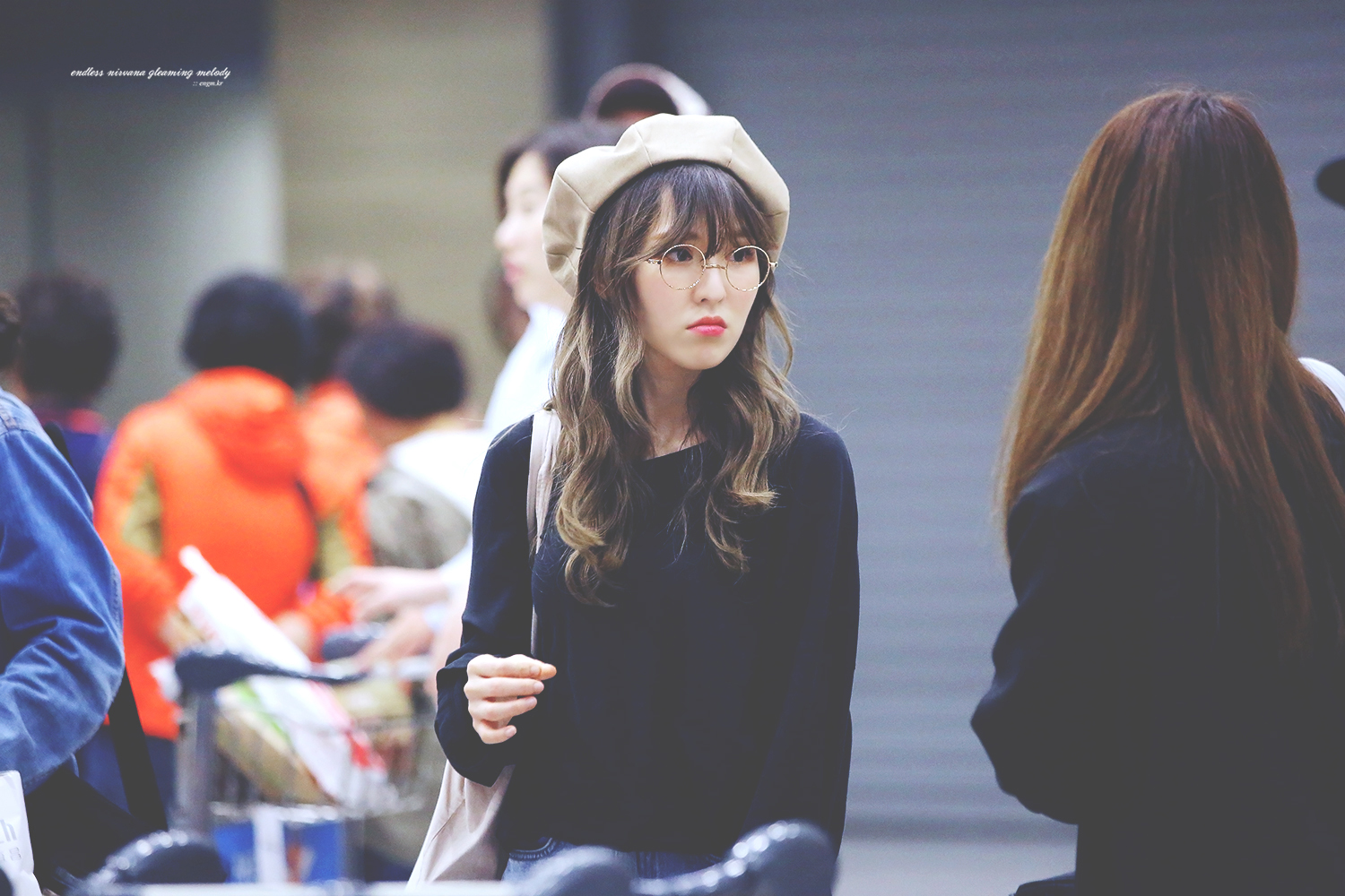 레드벨벳 웬디 사복에서의 찰떡 같은 모자 스타일링 모음.jpg | 인스티즈