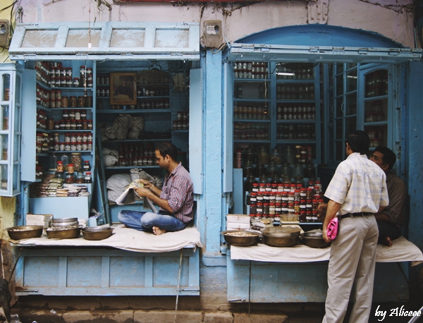 Magazin-Varanasi Magazin-Varanasi