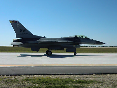 Randolph Air Force Base 2011 Air Show: F-16 Viper East Demo - Taxing