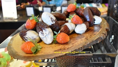 kurma-natural-delights-medjool-dates kurma natural delights medjool dates