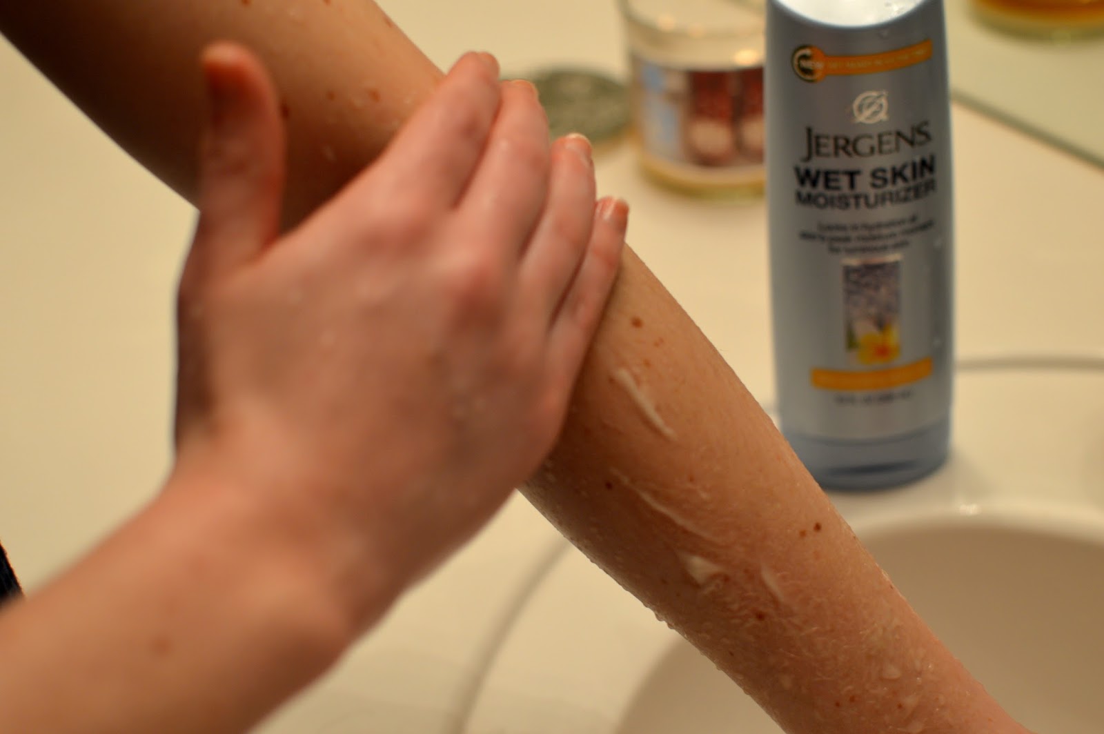 does wet skin moisturizer really work