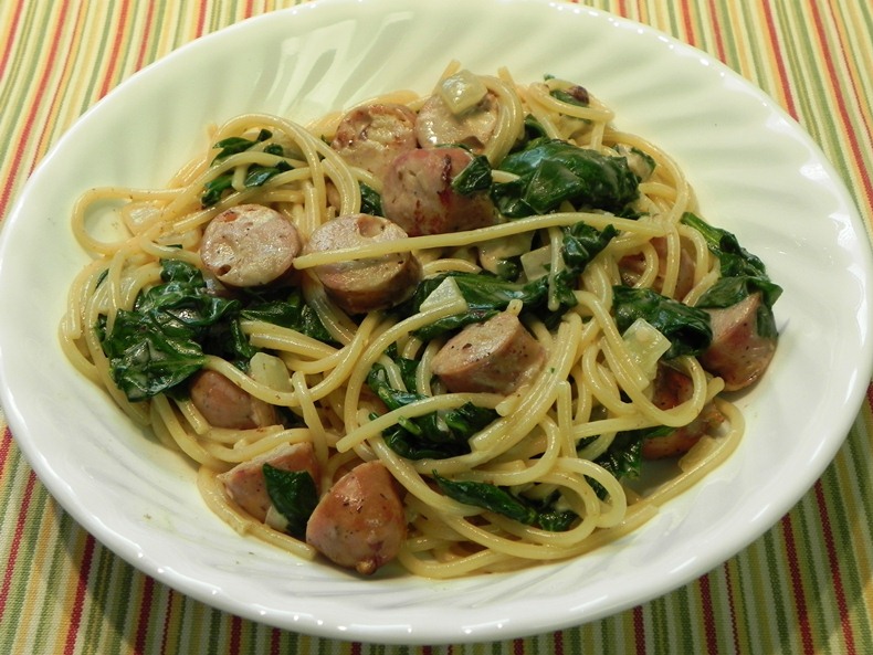 The Iowa Housewife Family Favorites...Vermicelli with Sausage and Spinach