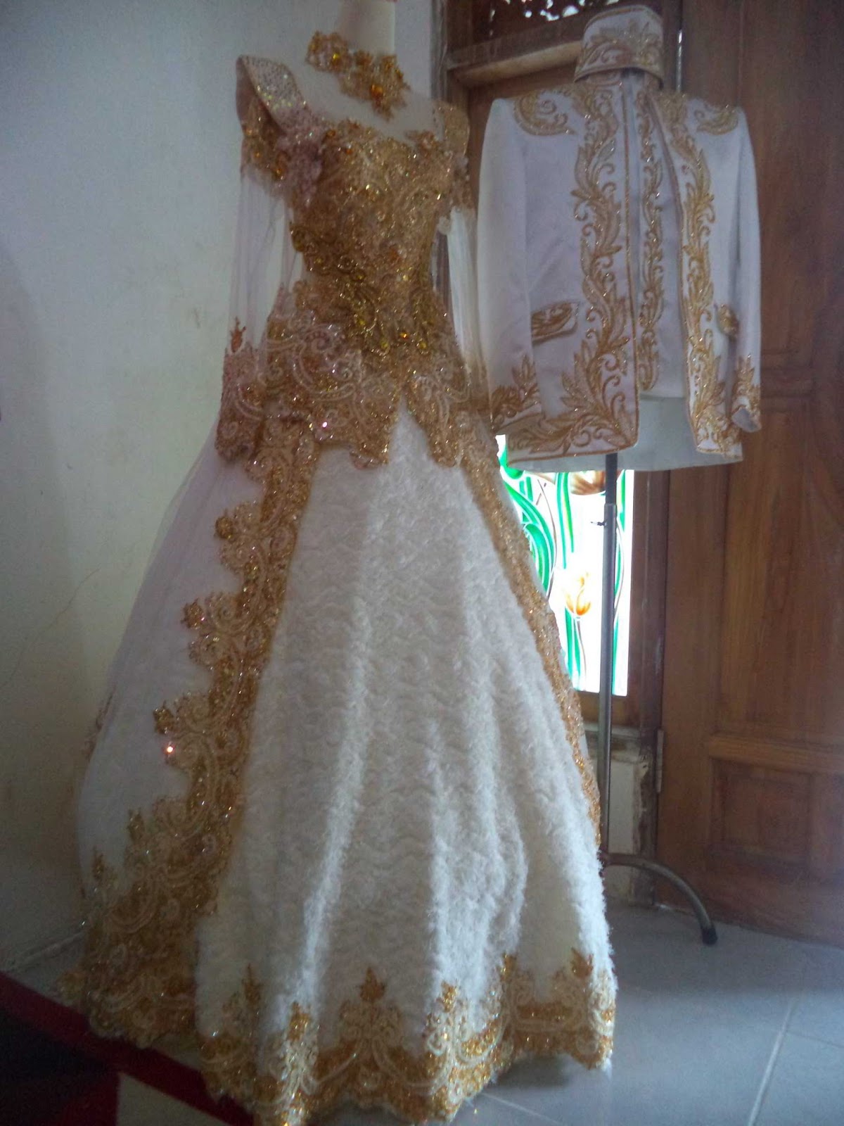 15 model kebaya pengantin warna putih putih gold dan 