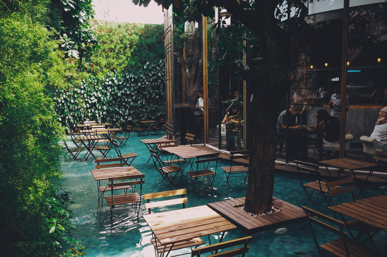 180 COFFEE AND MUSIC - BANDUNG (SHORT REVIEW & OVERVIEW GALLERY