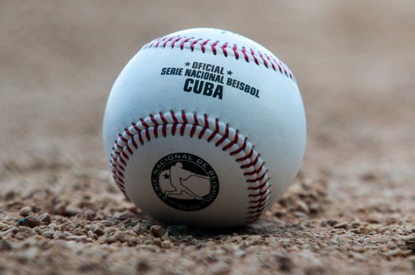 Liga cubana cuestiona y cree que el anuncio es una 