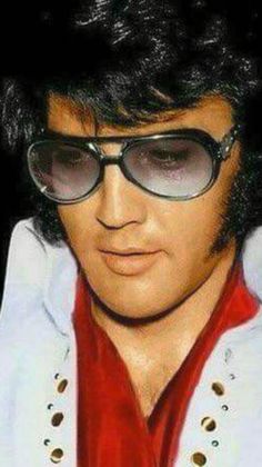 Elvis' Sunglasses ~