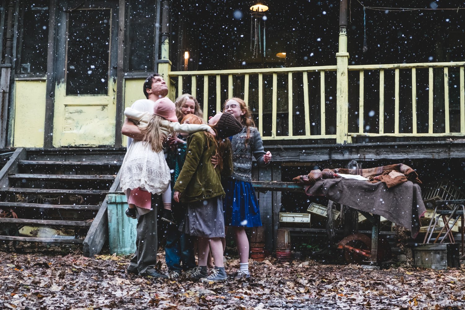 THE GLASS CASTLE Trailers, Clips, Featurette, Images and Posters The