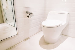 7 مواد طبيعية لتنظيف سيراميك الحمام