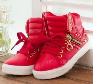 Sepatu Anak Perempuan Umur 2 Tahun Koleksi Sepatu Bayi Perempuan Warna Dan Model Kesukaan Bunda