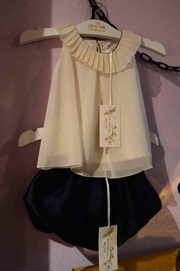 "Espai 208 Shop and Events"