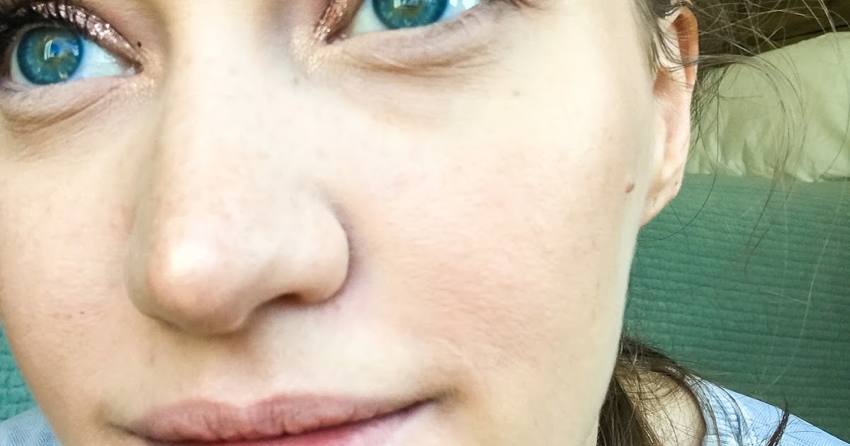 RevitaLash Review vs neuLASH (and Current Eyelash Routine