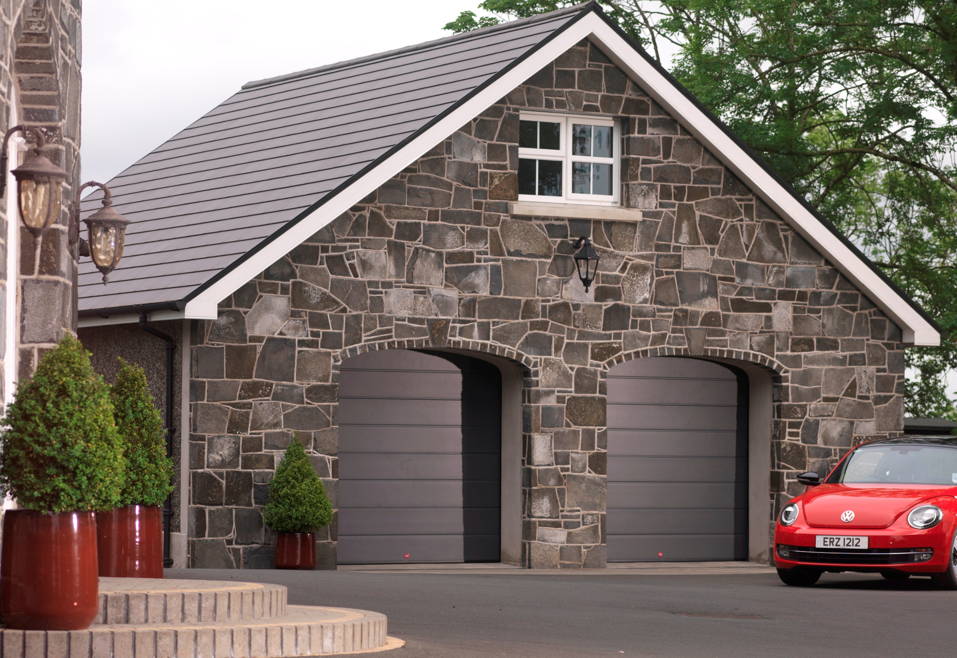 PZ C garage doors