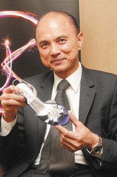 Icon Fashion Terkenal 15 Pereka Fashion Terkenal Malaysia