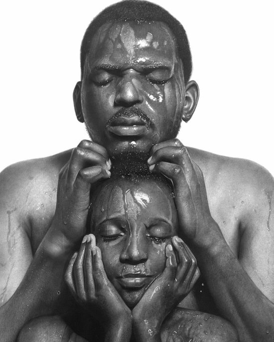 Os incríveis desenhos hiper-realistas a lápis de Arinze Stanley Arinze Stanley arte desenhos hiper-realistas preto e branco lápis negros sociedade