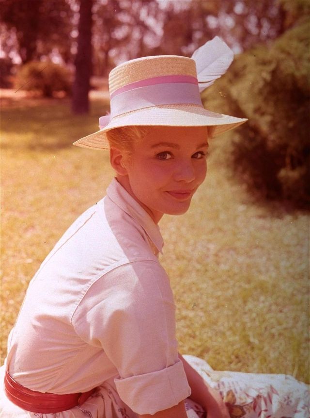 Young Tuesday Weld Photos