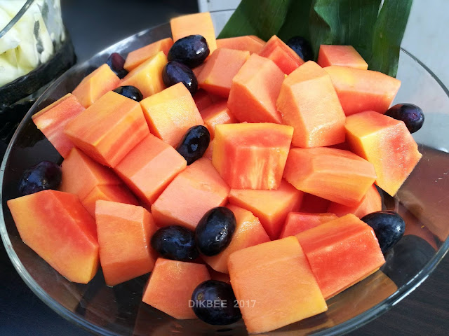 Pelbagai buah-buahan Berbuka Puasa Dengan Felda D'saji Di Red Carpet Avenue The Strand Mall