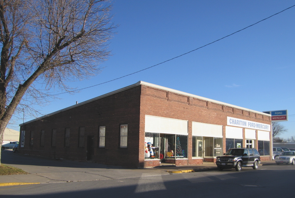 The Lucas Countyan Around the Square Part 2